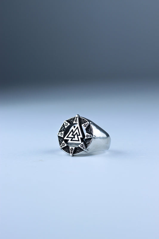 Triad Ring